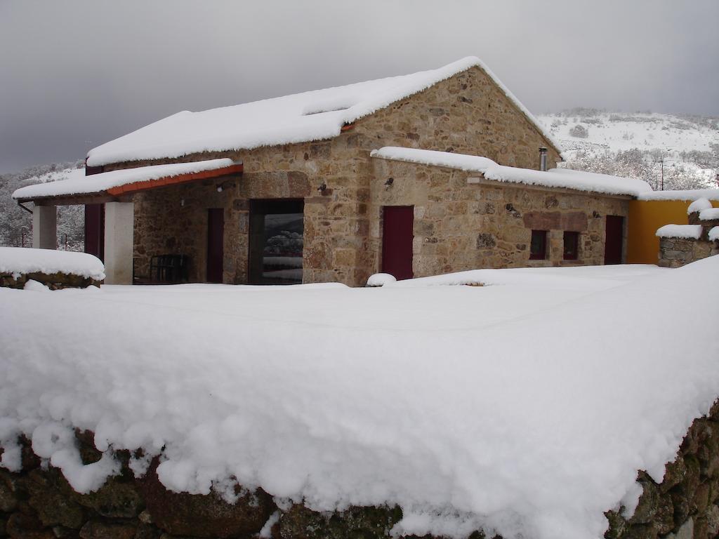 Casa Entre-Palheiros E Casa Do Canastro Montalegre Extérieur photo